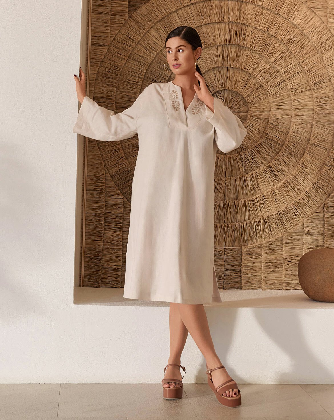 Tuniekjurk #122| linnen | burda style 05/24 Tuniekjurk #122| linnen | burda style 05/24